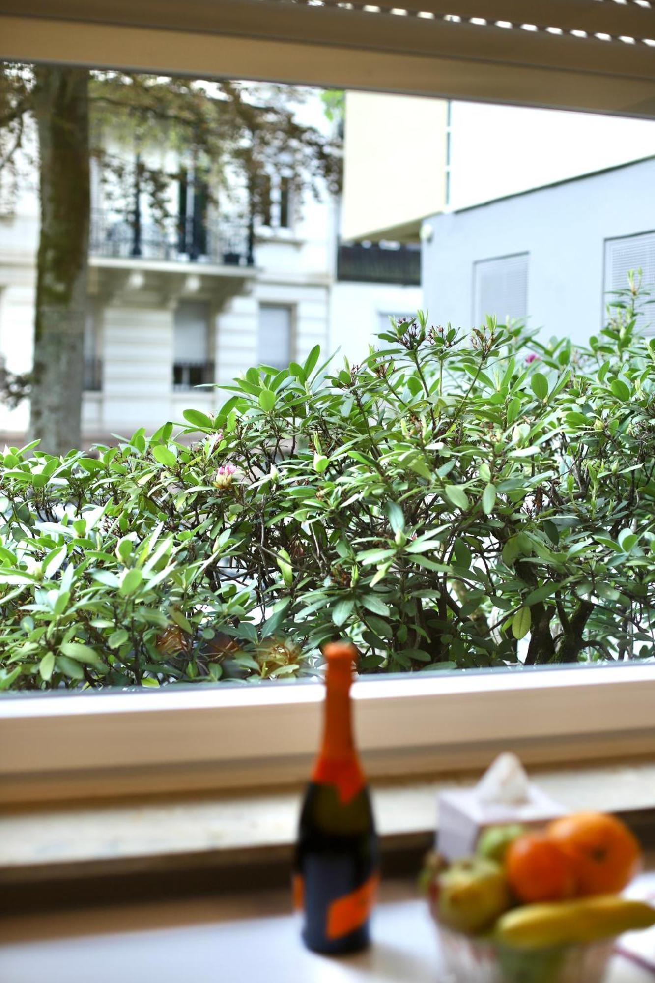 Exsklusiv Apartment Im Mittelpunkt Baden-Baden Exteriör bild